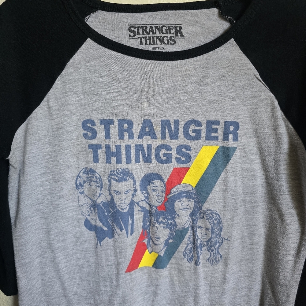 Netflix Stranger Things Baseball Tee Size Youth XL - Picture 4 of 5